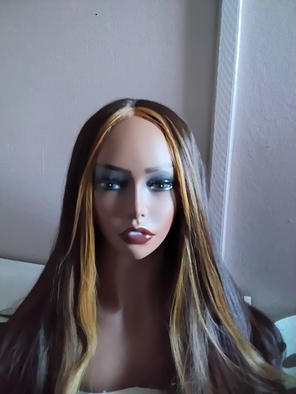Women’s Long Straight Wig with Caramel Highlights - Brown/Blonde